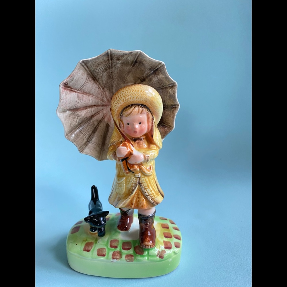 Vintage American Greetings Figurine of Girl with Umbrella/ Dog on Rainy Day